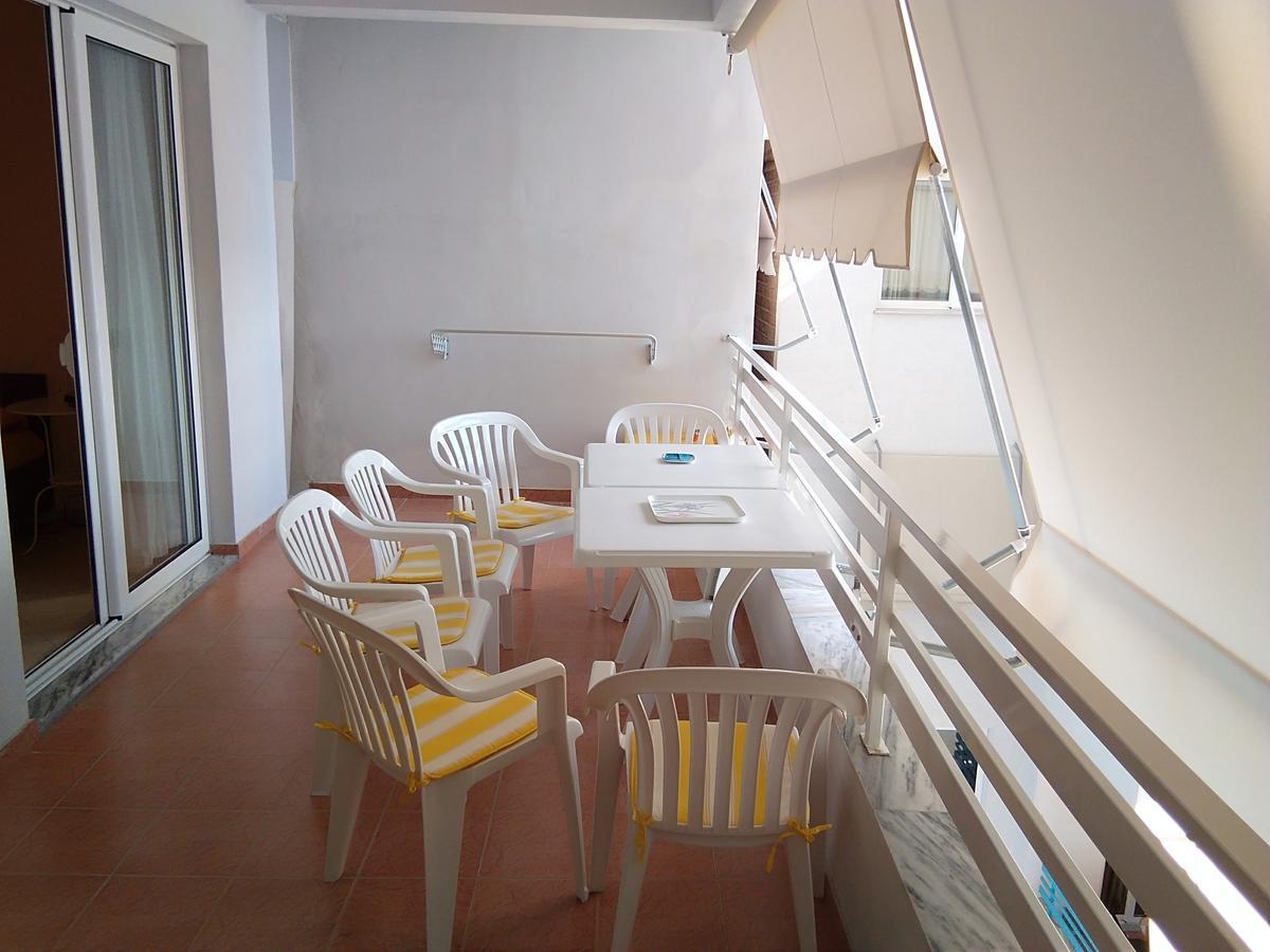 Apartment Alma Sarande Exterior photo